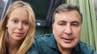 "Мы влюблены". Саакашвили записал видео с новой женой