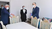 Токаеву показали новые дома для сотрудников НИИ в Жамбылской области