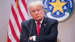 Трамп впервые за 25 лет не попал в список Forbes