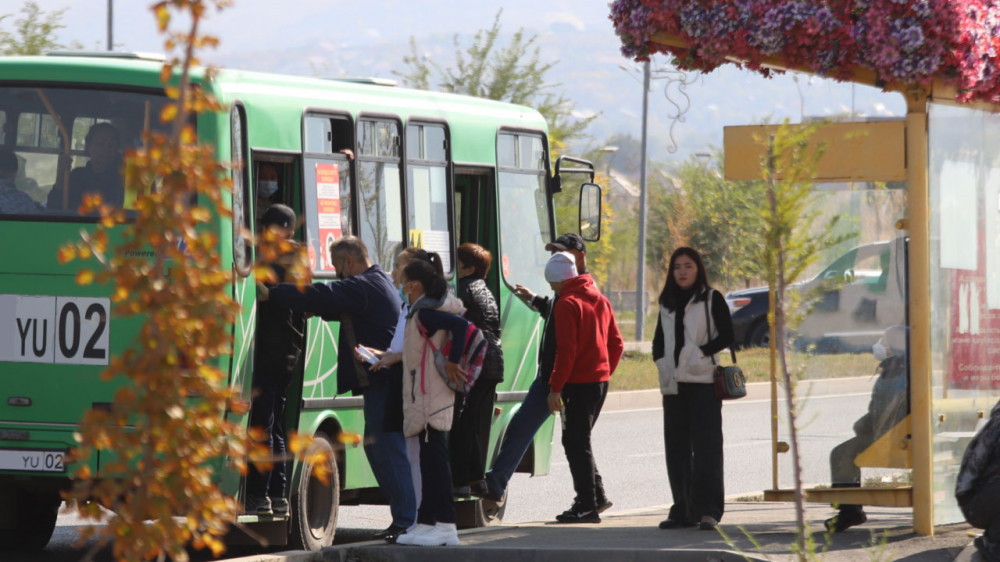 Названы причины сбоя в работе общественного транспорта Алматы