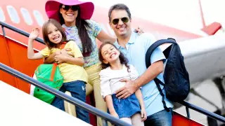 Ради чего родители полетят отдельно от детей в самолете, узнали исследователи