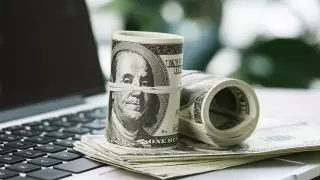 Установлен официальный курс доллара на 14 октября