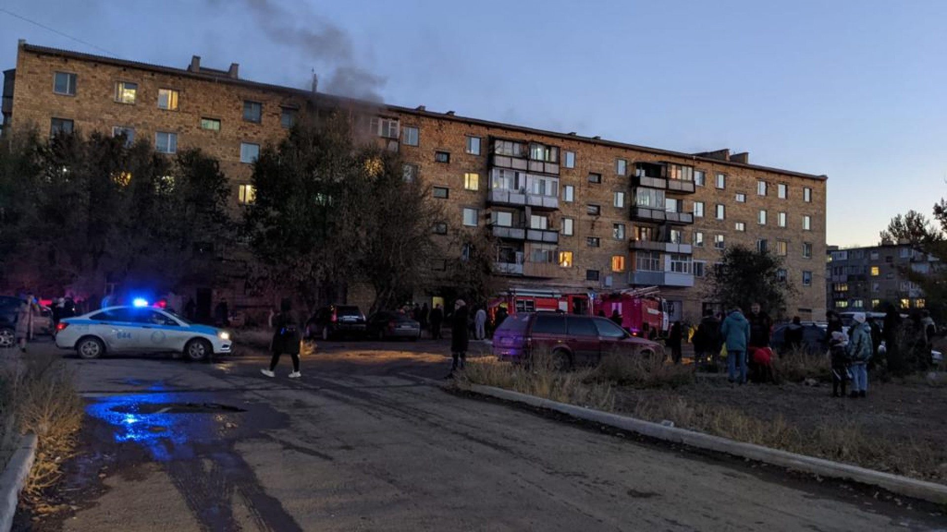 Ждут беды?”: пожар произошел в гараже, оборудованном на первом этаже  многоэтажки в Абае: 13 октября 2021 16:54 - новости на Tengrinews.kz