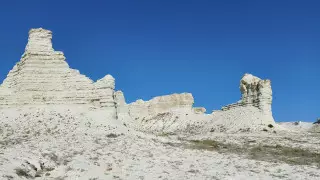 "Слон, верблюд и 3 богатыря". Какие загадки скрывает плато Аккегершин