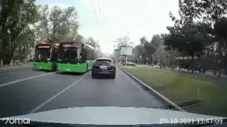 Ехавшего по встречке водителя автобуса нашли в Алматы