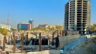 "Заморожен с 80-х". Что стало с долгостроями Алматы?