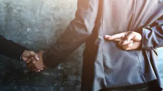 Как не попасть на удочку финансовых пирамид и лжеброкеров