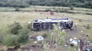 Пассажирский автобус упал со 100-метровой высоты. Есть погибшие