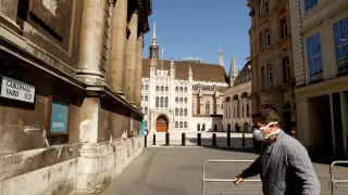 Опаснее дельта-штамма вариант коронавируса распространяется в Британии - СМИ