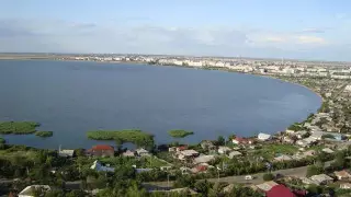 Как очищают озера в Акмолинской области