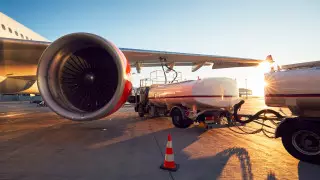 Критическая ситуация с топливом решена - аэропорт Нур-Султана