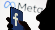 Пользователи высмеяли новое название Facebook