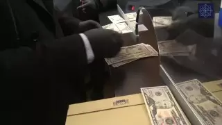 Житель Нур-Султана делал ставки фальшивыми долларами - АФМ