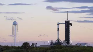 NASA и SpaceX в третий раз отложили запуск космического корабля с астронавтами
