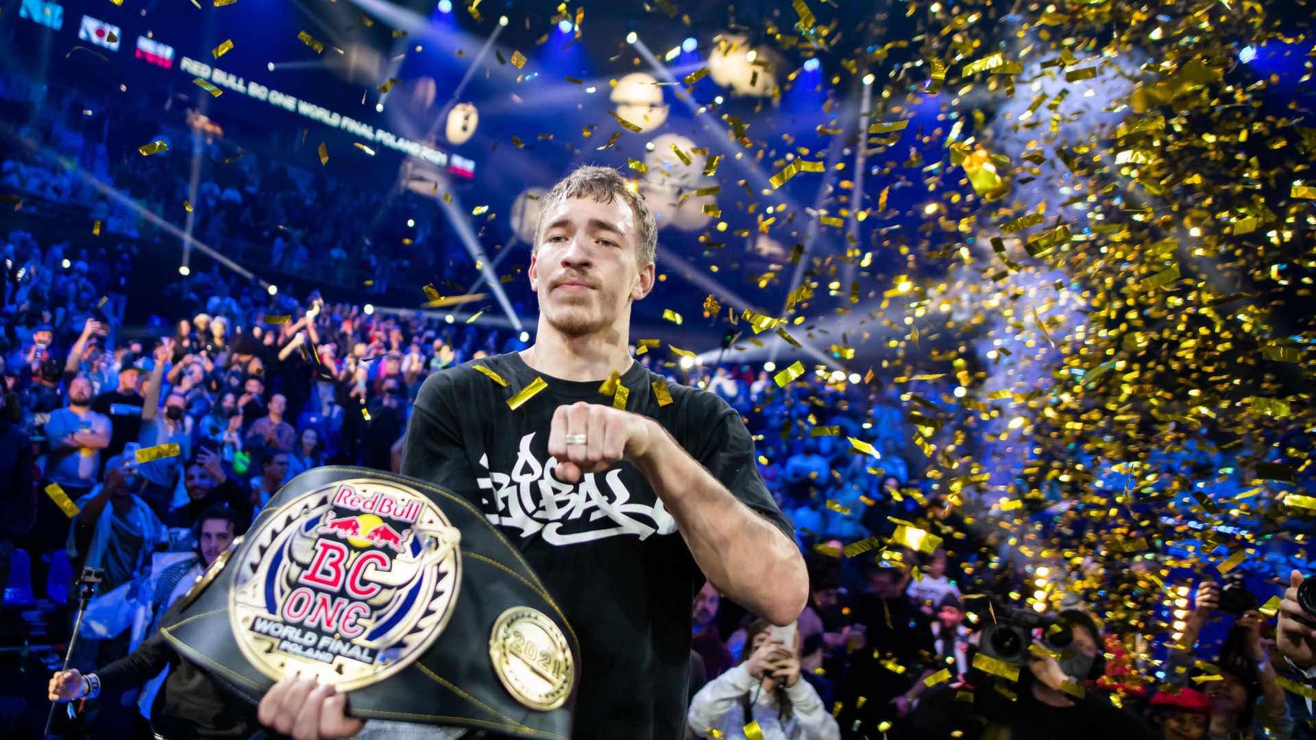 Закиров амир зуфарович. Брейкинг амир. Брейкинг амир. Амир закиров. Амир закиров брейк данс.