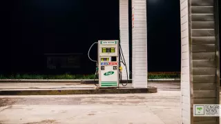 Куда жаловаться на искусственный дефицит и рост цен на бензин