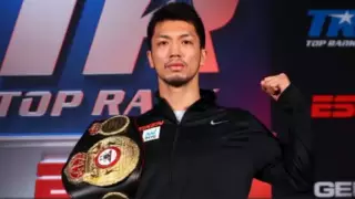 "Суперчемпион" высказался о бое с Головкиным за три титула