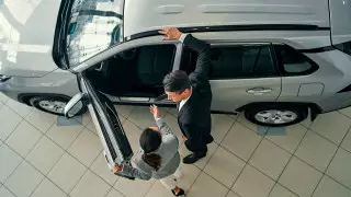 "Международный тренд" - министр о росте цен на автомобили