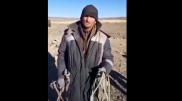 Родные россиянина, записавшего видео о рабстве, искали его 20 лет