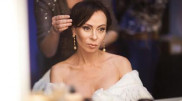 Пострадавшую при пожаре певицу Марину Хлебникову доставили в больницу в тяжелом состоянии