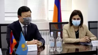 Казахстан и Армения взаимно признали паспорта вакцинации
