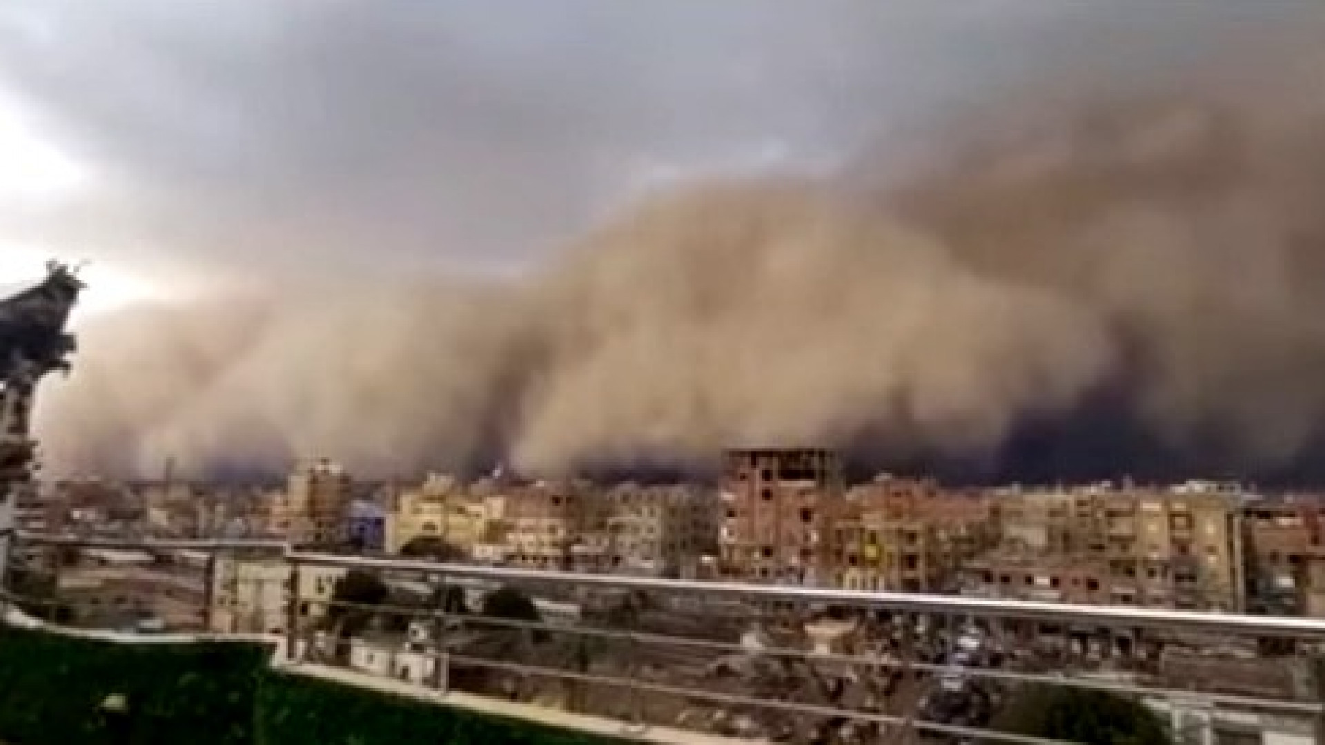 Песчаная буря в Египте