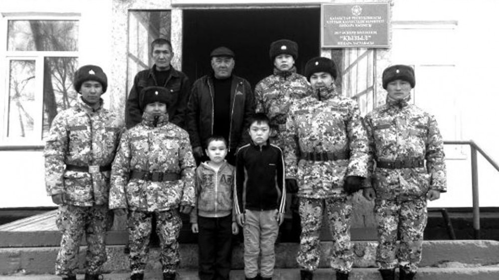 Казахстанские пограничники спасли заблудившихся детей. Истории ПС КНБ