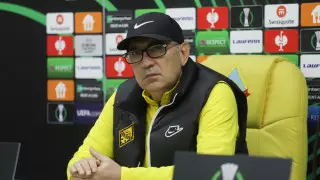 "Кайрат" сделал заявление о зарплате Бердыева