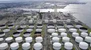 Япония впервые может высвободить стратегические резервы нефти