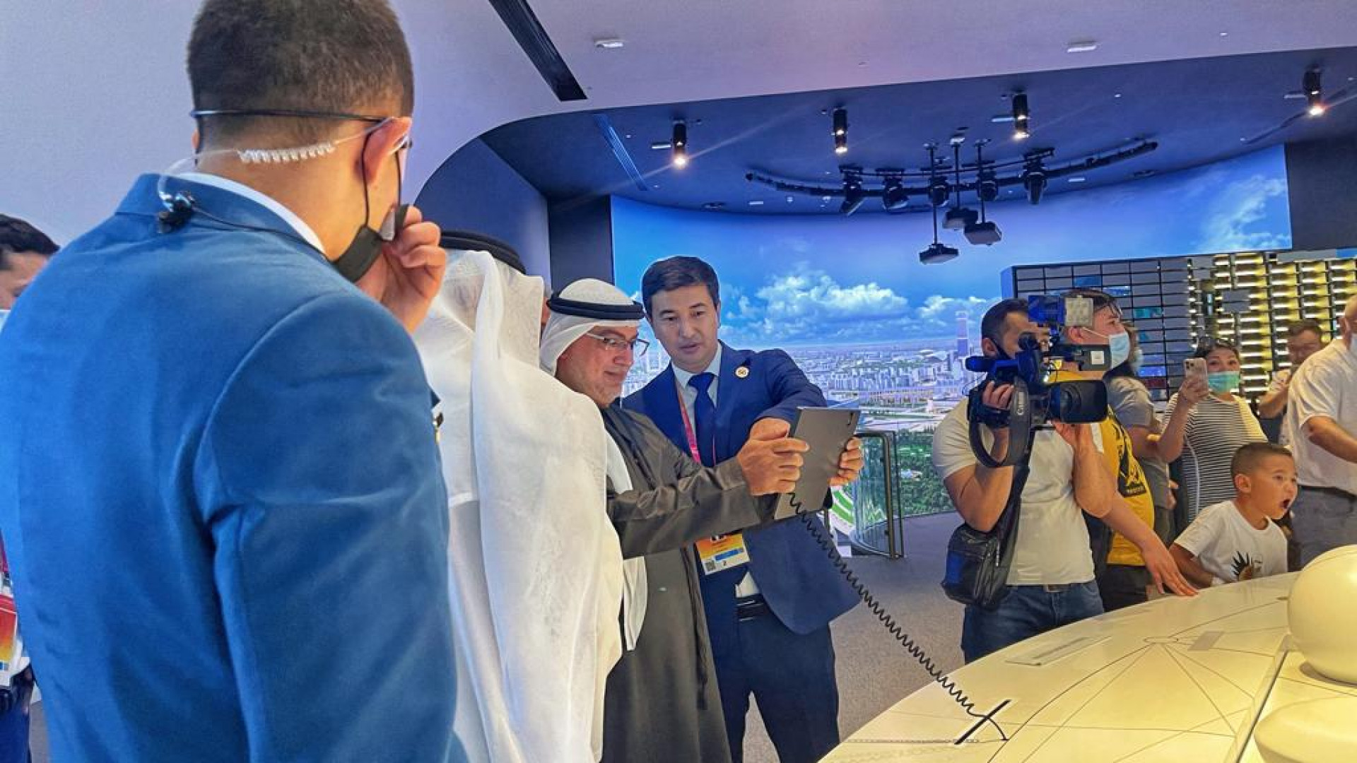 Дубай сейчас новости последние. Экспо 23 Дубай. Павильон Казахстана на Экспо 2020. 23 Февраля в Дубае. 3 Тематических сектора на Экспо в Дубае.
