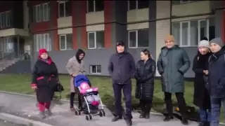 Алматинцы третий месяц не могут заселиться в новый ЖК