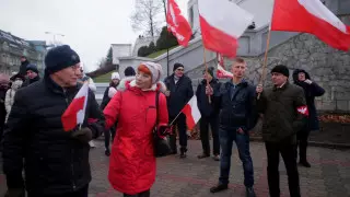 Польша снизит налоги на бензин, газ и электричество