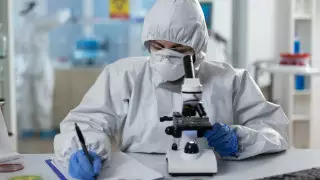 Цой опубликовал пост о новом штамме коронавируса