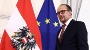 Канцлер Австрии готовится уйти с поста