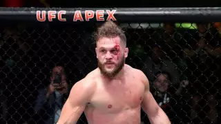 UFC Vegas 44: Уроженец Казахстана Рафаэль Физиев вырубил соперника ударом с разворота