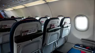 Ребенка реанимировали на борту самолета Кызылорда - Нур-Султан