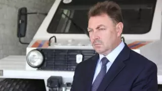 Взрывы близ Тараза: глава МЧС возложил ответственность за гибель спасателей на Минобороны