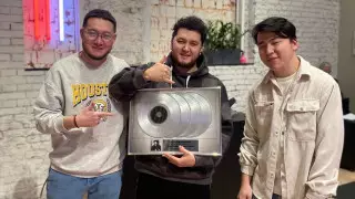 Кавер "Салют, Вера" казахстанца получил четыре платиновых диска