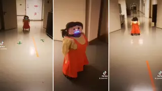 "Игра в кальмара": елордада театр қызметкері робот жасап шықты