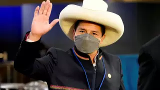 Парламент Перу отказался от импичмента президента