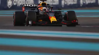 Макс Ферстаппен впервые стал чемпионом "Формулы-1"