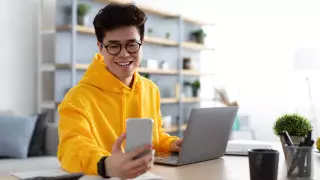 "Спс, пжс, всм". Станут ли нормой для казахстанцев новые выражения