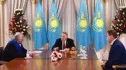 Назарбаев встретился с писателем Дулатом Исабековым