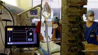 Рекорд по смертности от COVID-19 установлен в США