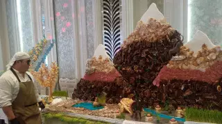 Шеф-повар рассказал о блюдах с нашумевшего фуршета посольства Казахстана