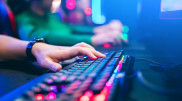 Как казахстанские киберспортсмены оценивают скорость Интернета в стране