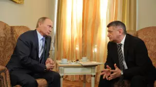 Режиссер Сокуров извинился за свои высказывания на встрече с Путиным