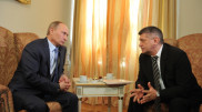Режиссер Сокуров извинился за свои высказывания на встрече с Путиным