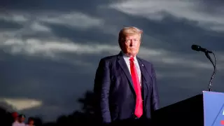 Китай должен заплатить за появление коронавируса - Трамп