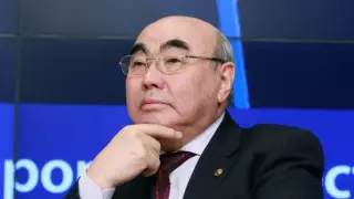 С экс-президента Кыргызстана Аскара Акаева сняли все обвинения